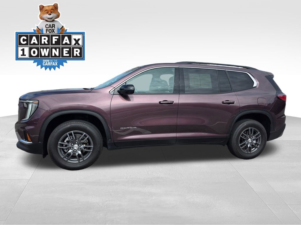 Used 2025 GMC Acadia Elevation image 3