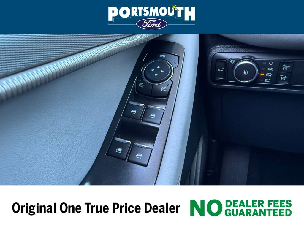 New 2025 Ford Explorer Active w/ Active Comfort Package image 25