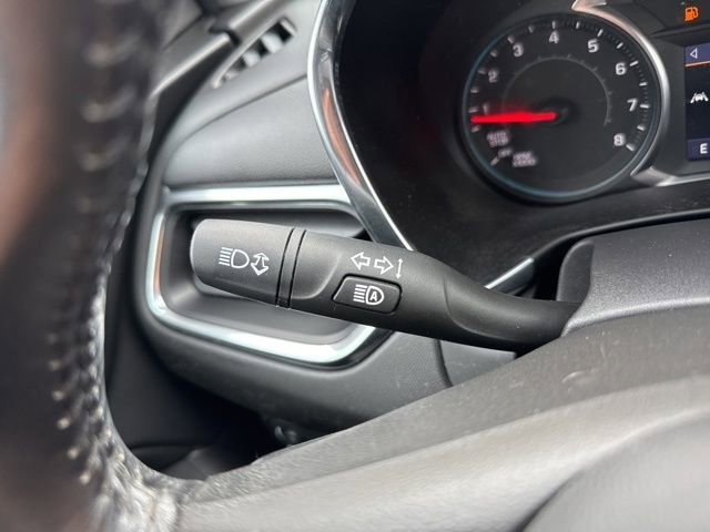 Used 2020 Chevrolet Equinox LT image 30