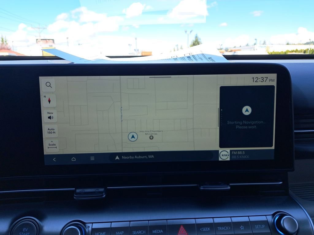 Used 2025 Hyundai Kona SEL image 24