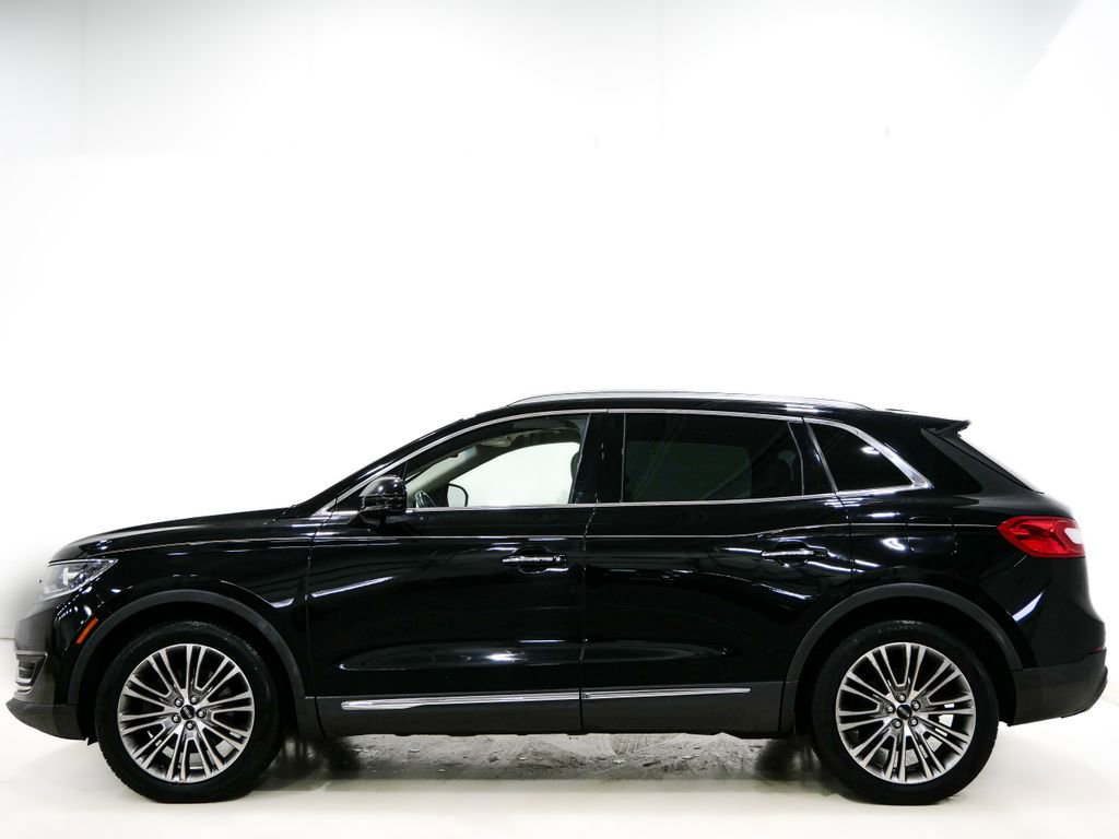 Used 2018 Lincoln MKX Reserve w/ Driver Assistance Package image 4
