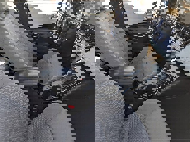 Used 2024 Toyota Corolla SE image 12