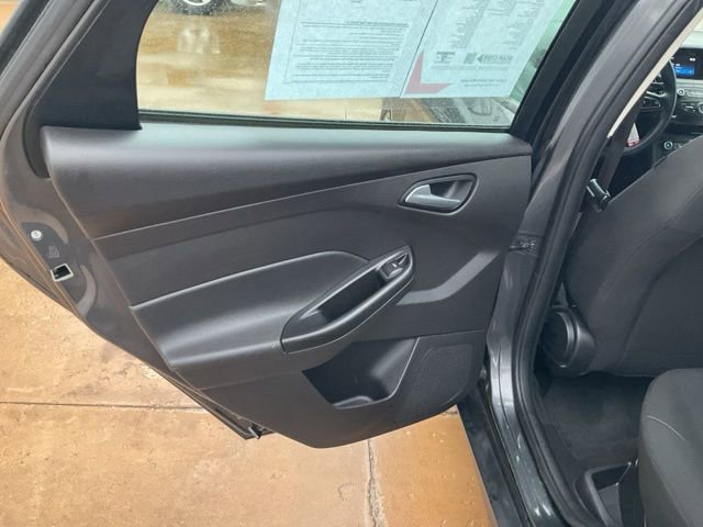 Used 2018 Ford Focus SE image 22