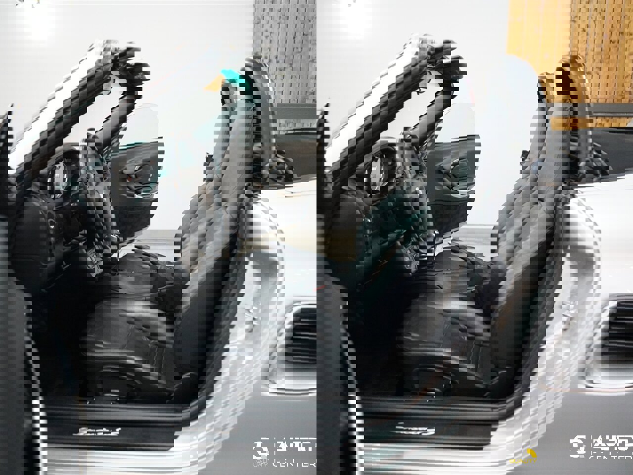 Used 2002 Porsche Boxster S image 18