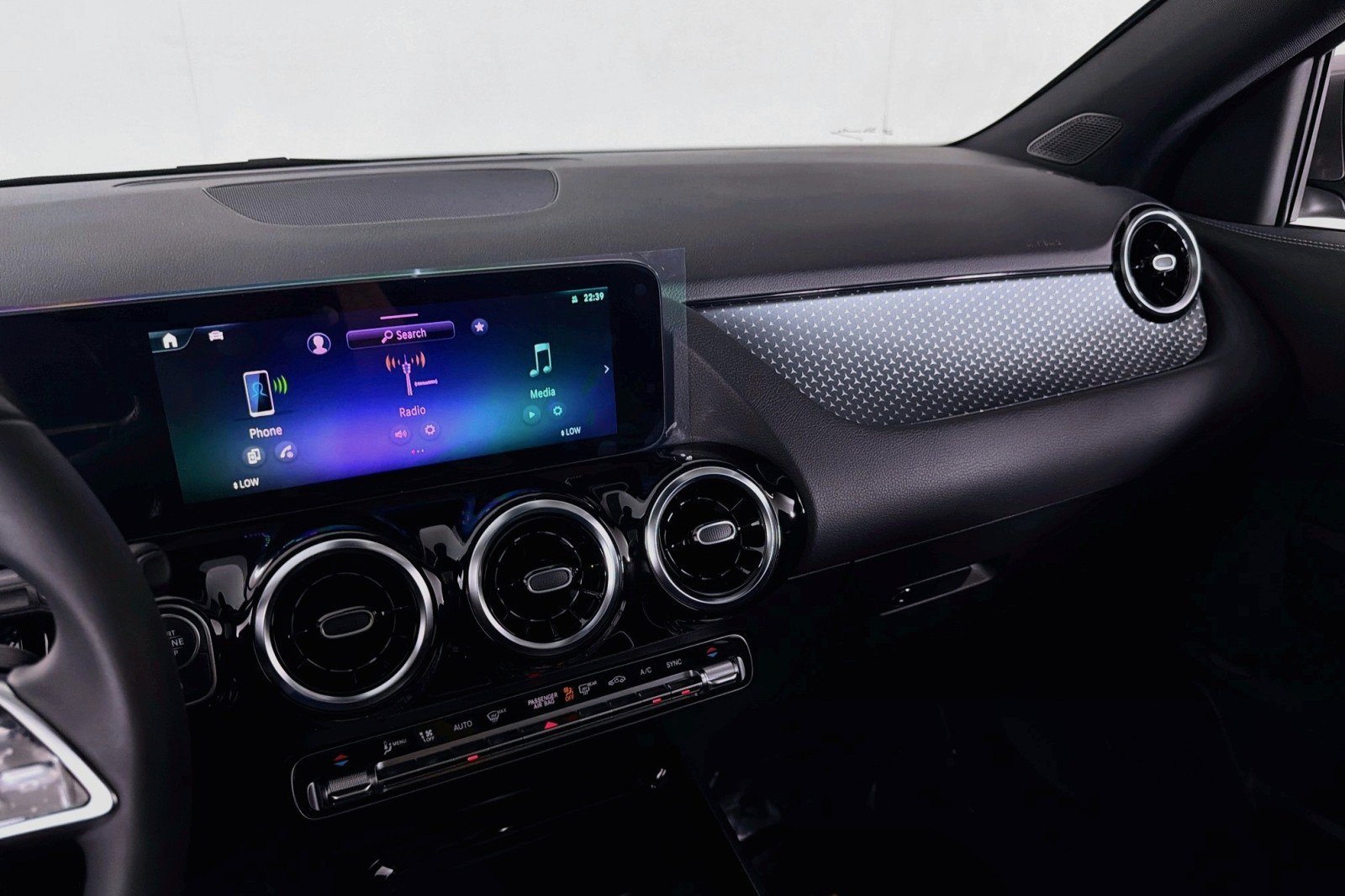 New 2026 Mercedes-Benz GLA 250 image 19