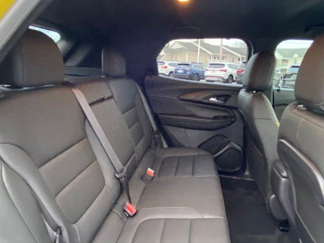 Certified 2025 Chevrolet TrailBlazer ACTIV w/ Driver Confidence Package image 23