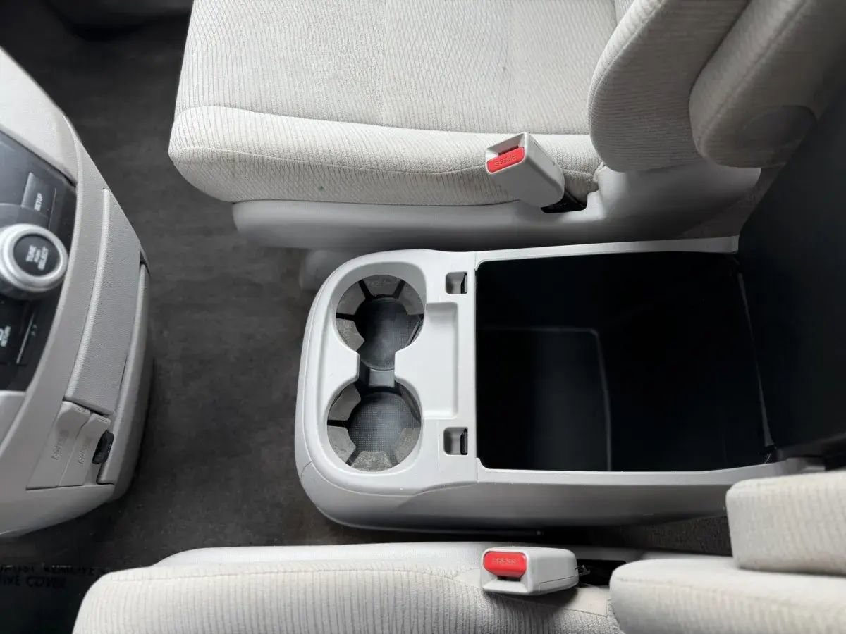 Used 2013 Honda Odyssey EX image 33