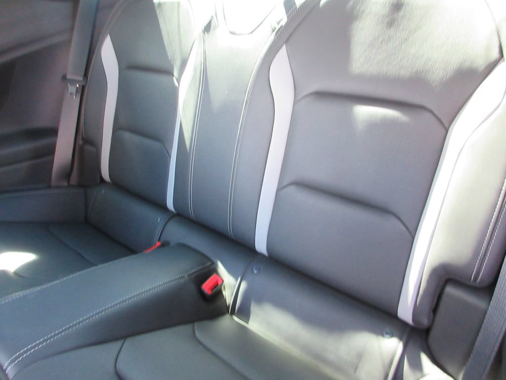 Used 2020 Chevrolet Camaro SS RWD image 17