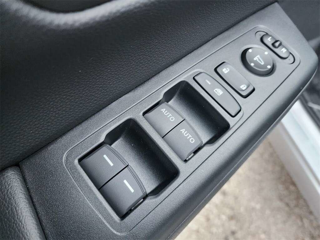 Certified 2024 Honda CR-V Sport image 27