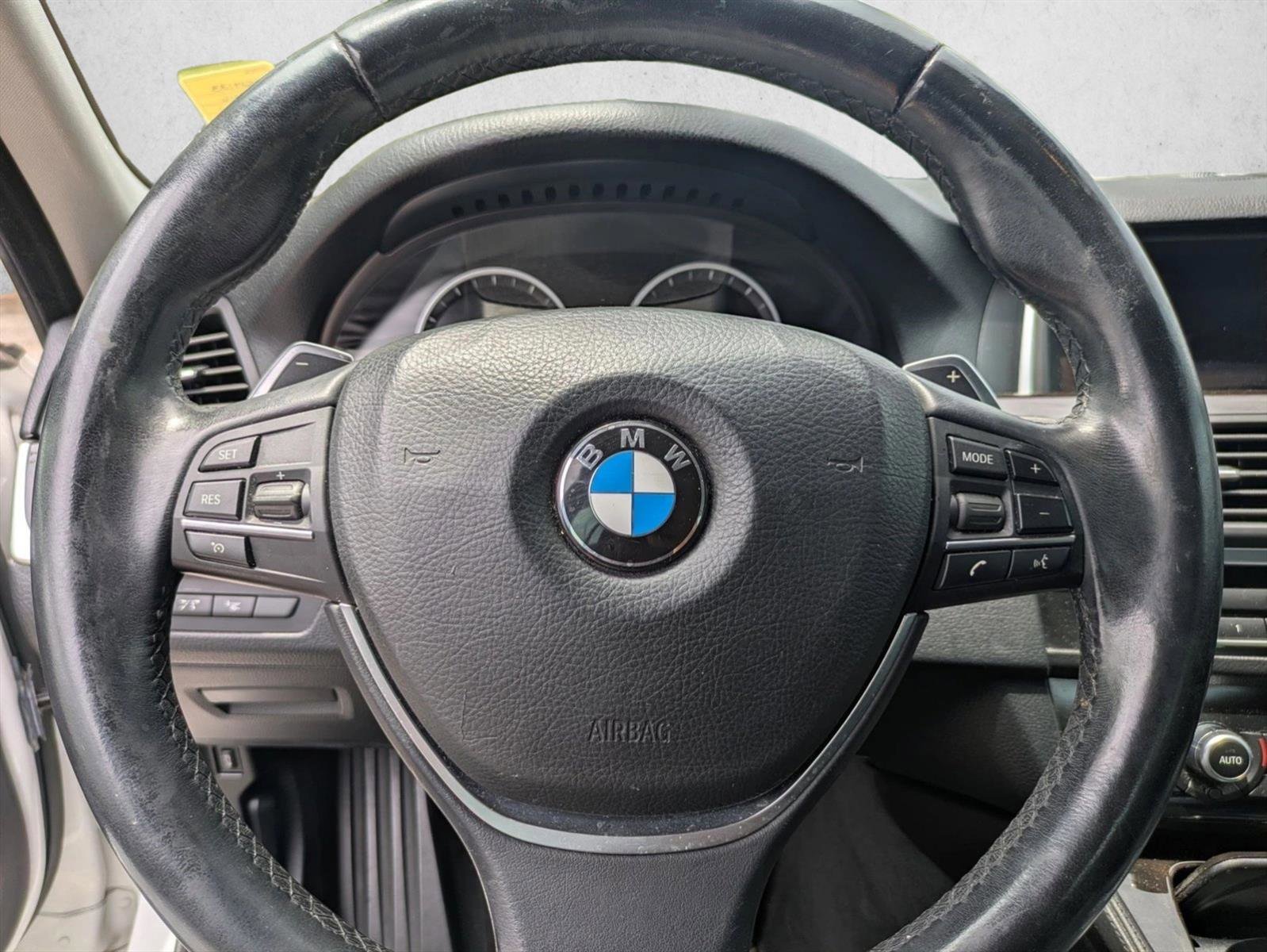 Used 2016 BMW 528i Sedan RWD image 12