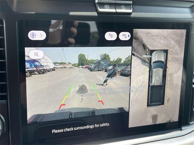 New 2025 Ford F350 Platinum w/ FX4 Off-Road Package image 25