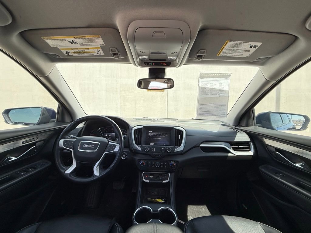 Used 2022 GMC Terrain SLT w/ Infotainment Package II image 6