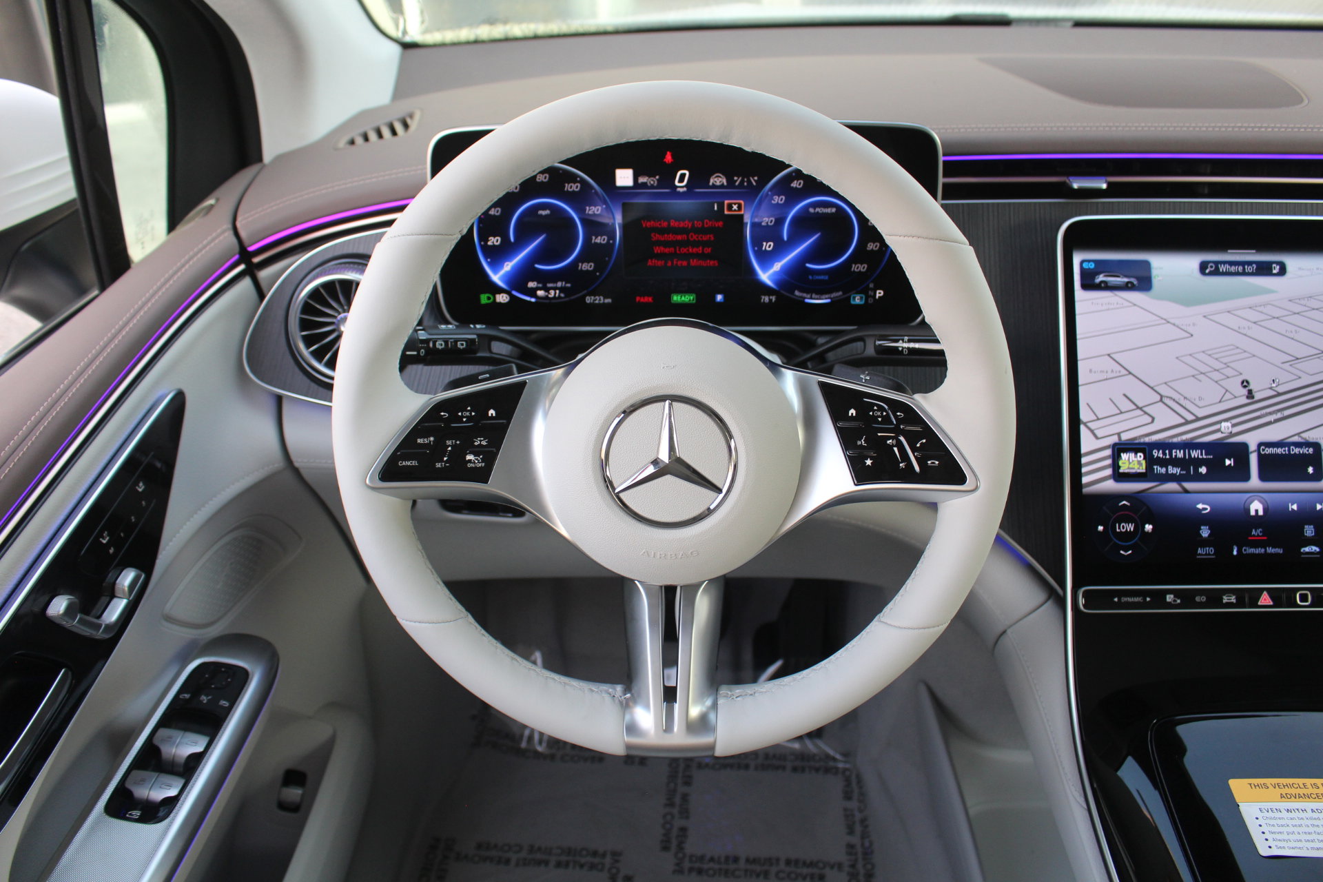 New 2026 Mercedes-Benz EQE 320 4MATIC SUV image 19