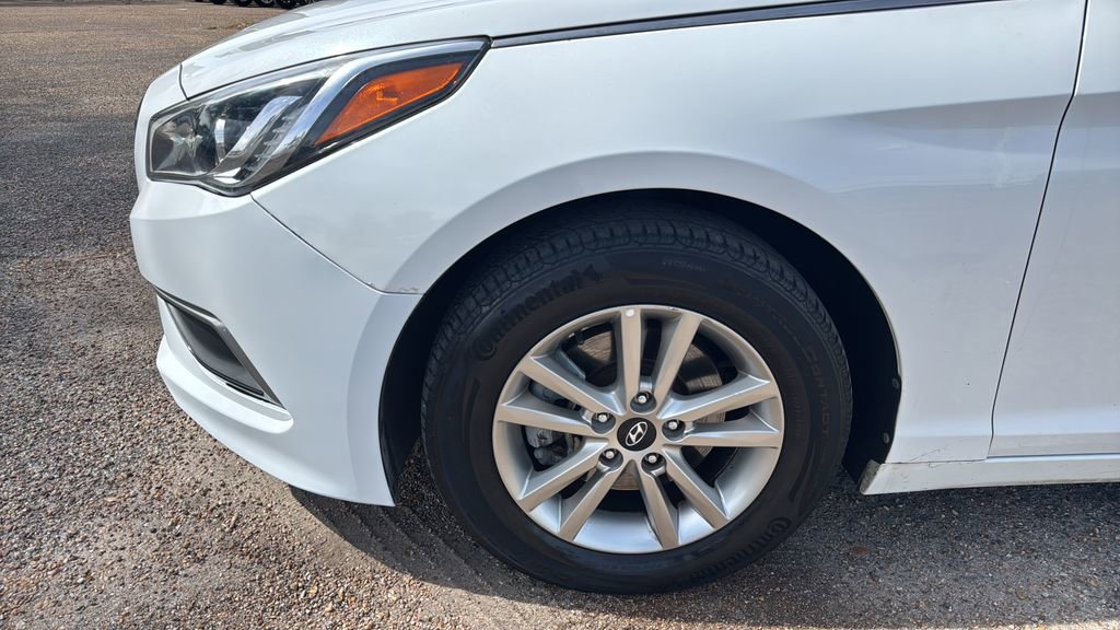 Used 2017 Hyundai Sonata SE image 18