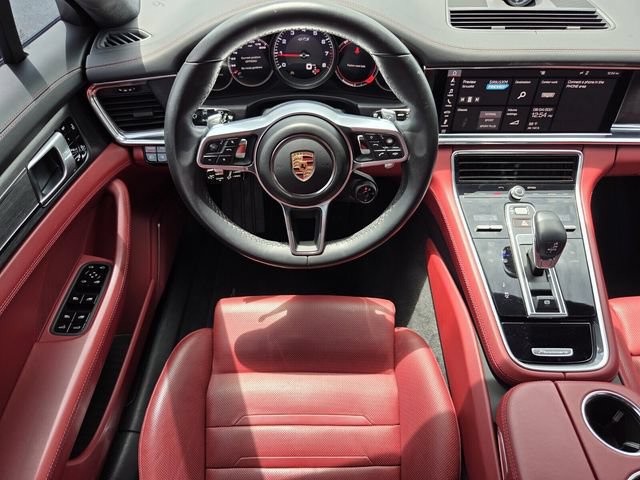 Used 2020 Porsche Panamera GTS AWD/4WD image 14