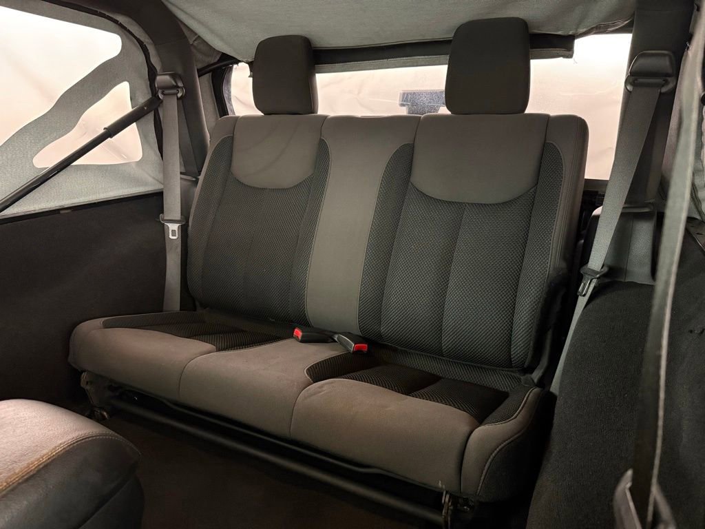 Used 2017 Jeep Wrangler Sport image 13