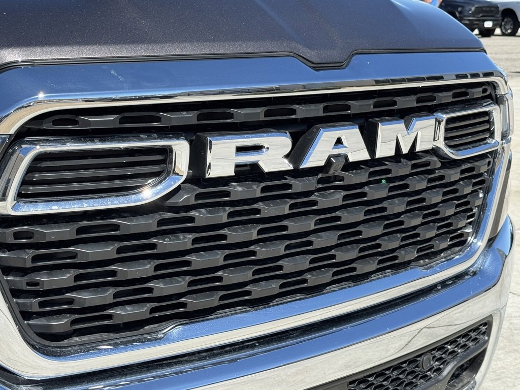 New 2026 RAM 1500 4x4 Crew Cab image 5
