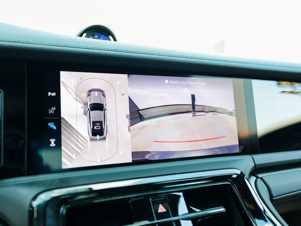 New 2026 Porsche Panamera 4 image 18