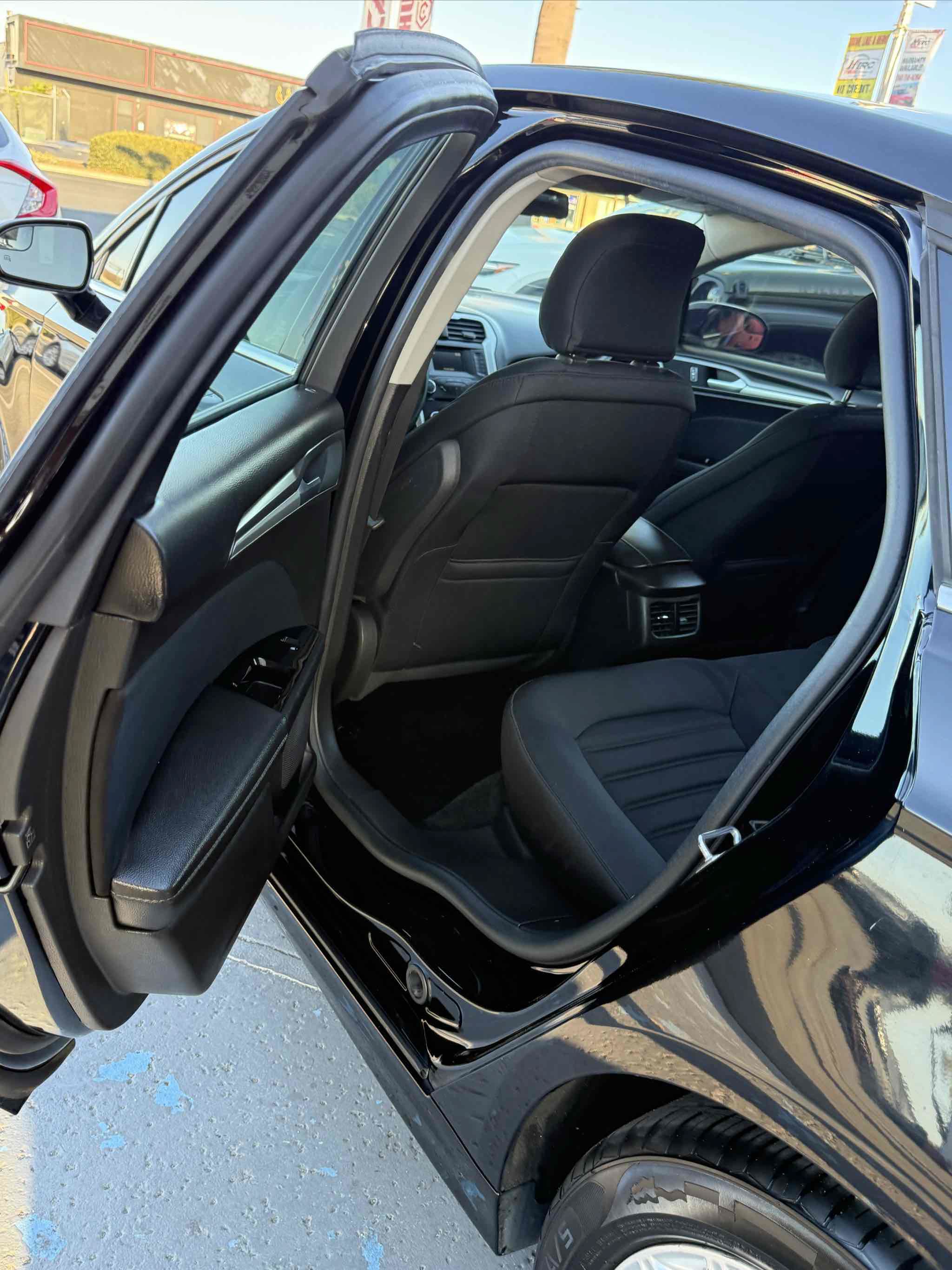 Used 2016 Ford Fusion SE FWD image 61