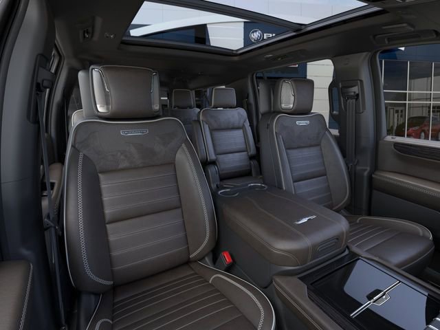New 2026 GMC Yukon XL Denali Ultimate AWD/4WD image 16