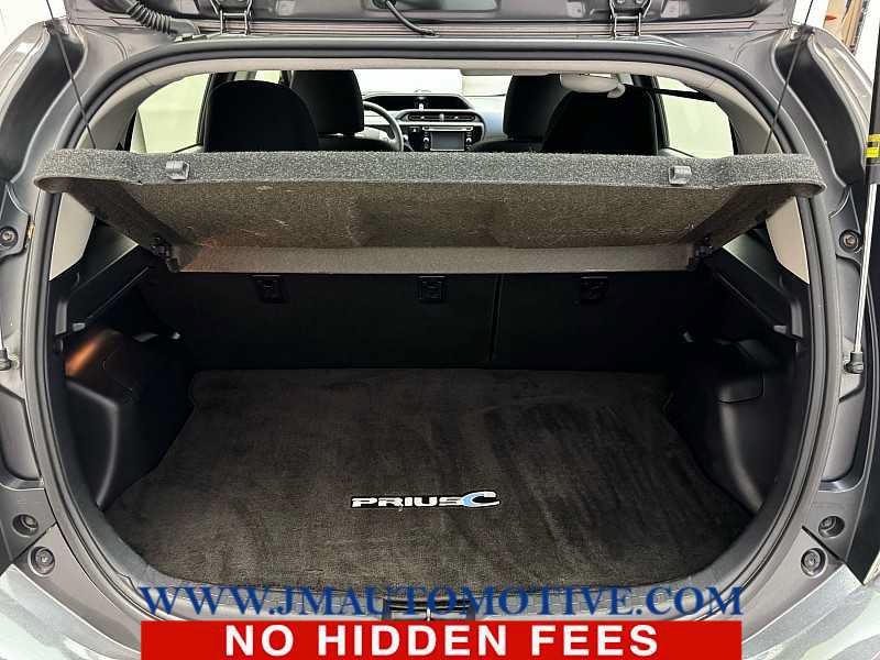 Used 2015 Toyota Prius C Two FWD image 16