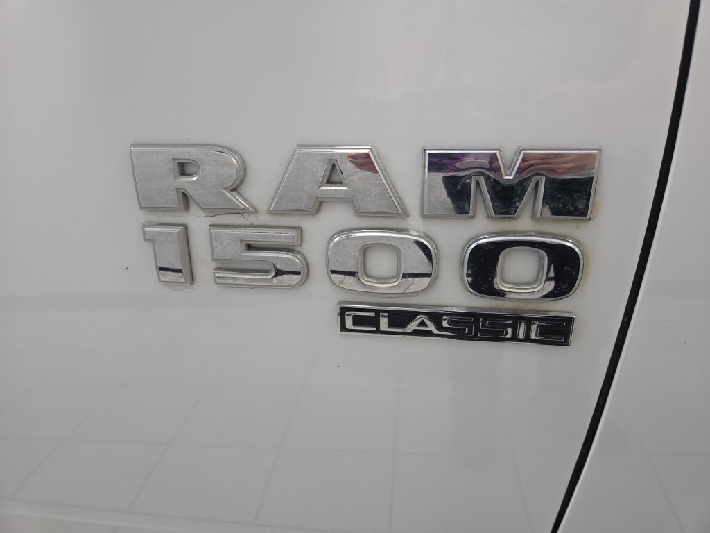 Used 2023 RAM 1500 Classic SLT w/ Electronics Group AWD/4WD image 20
