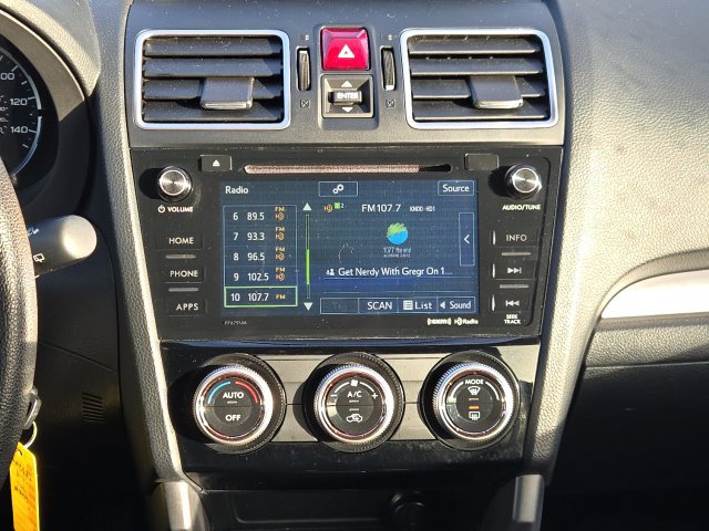 Used 2018 Subaru Forester 2.5i Premium AWD/4WD image 3