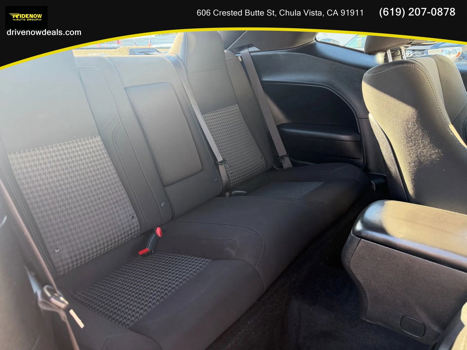 Used 2019 Dodge Challenger SXT RWD image 15