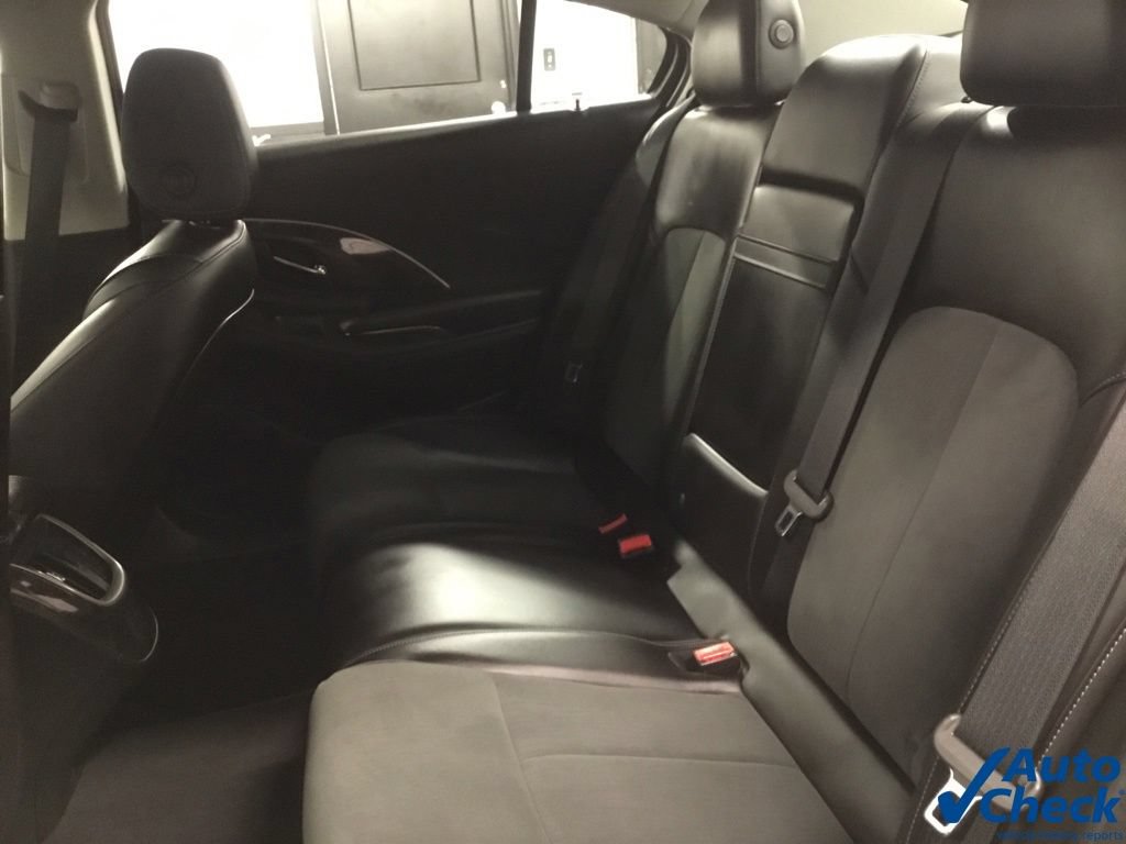 Used 2016 Buick LaCrosse FWD image 29