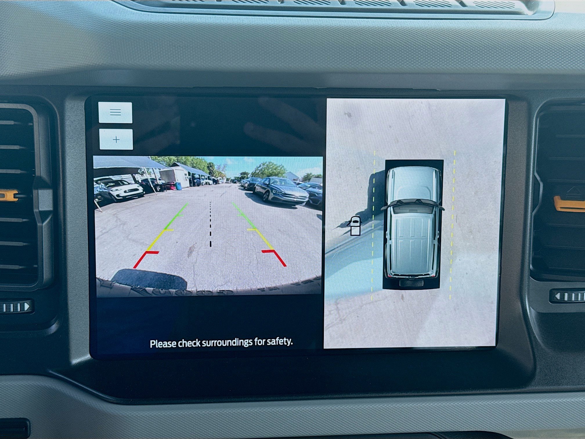 Used 2023 Ford Bronco Badlands w/ Sasquatch Package image 13