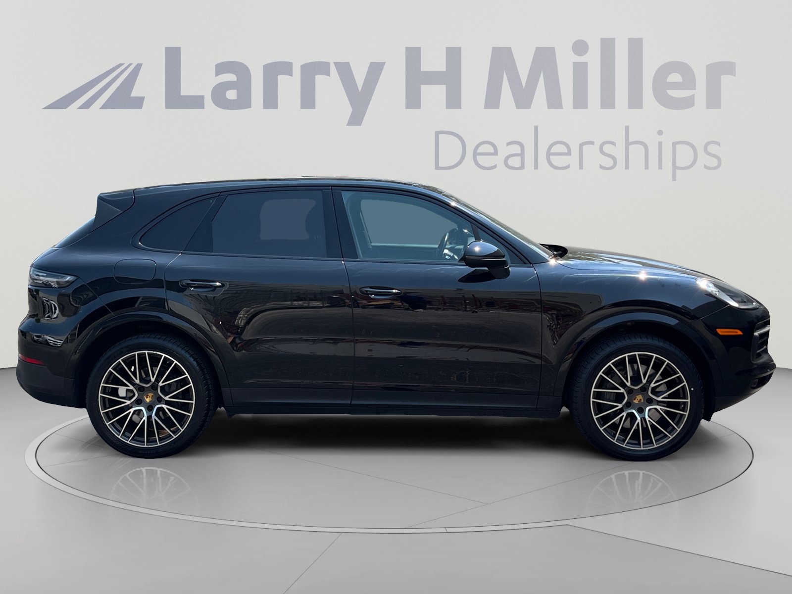 Used 2021 Porsche Cayenne S AWD/4WD image 6
