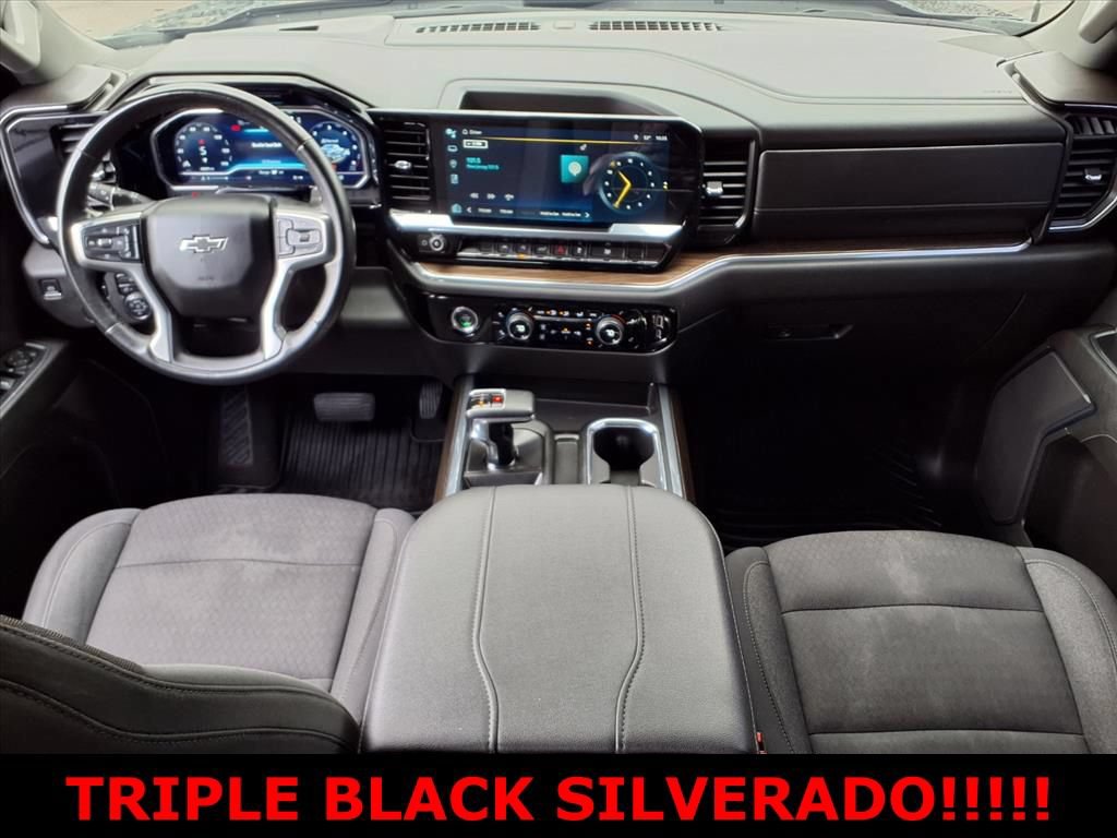 Used 2023 Chevrolet Silverado 1500 RST AWD/4WD image 10