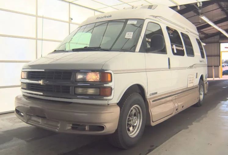 Used 2002 Chevrolet Express 3500 Extended w/ Preferred Equipment Group 2 image 1