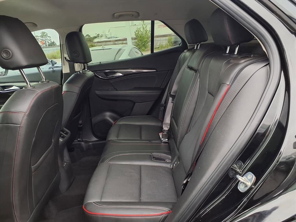 Certified 2023 Buick Envision Essence w/ Sport Touring Package FWD image 17
