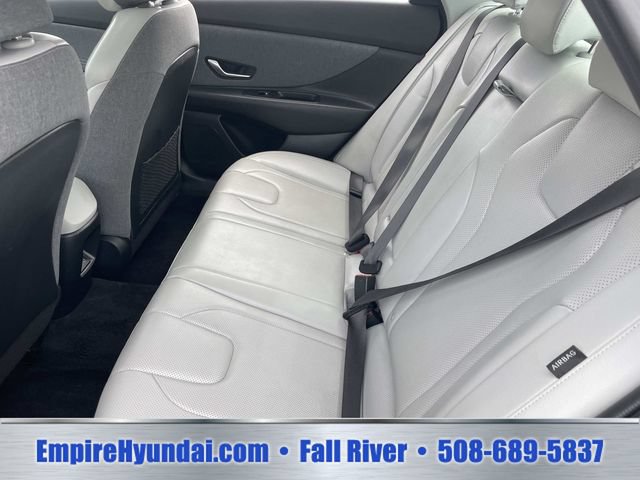 Used 2024 Hyundai Elantra Limited FWD image 13