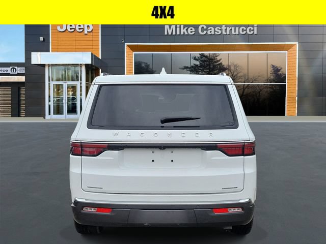 Certified 2022 Jeep Wagoneer Series III w/ Flexible Seating Group AWD/4WD image 5