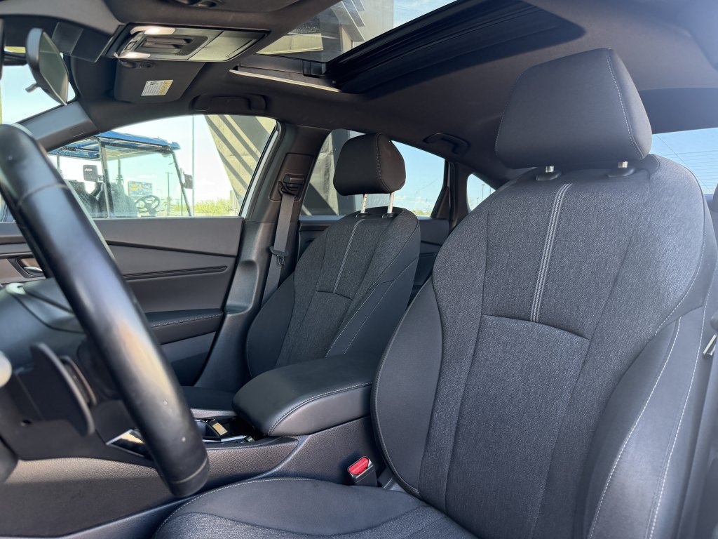 Used 2023 Honda Accord Sport image 31