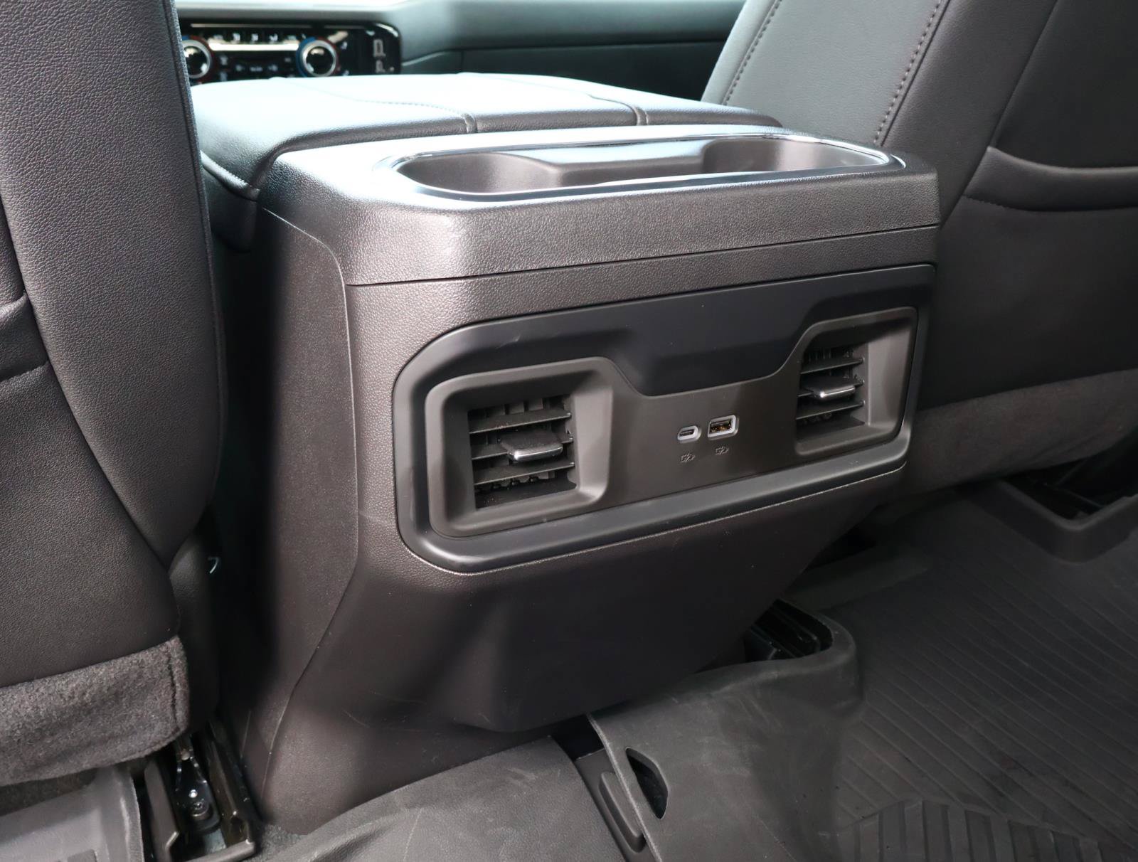 Used 2025 Chevrolet Silverado 1500 LT Trail Boss w/ LT Trail Boss Premium Package AWD/4WD image 13