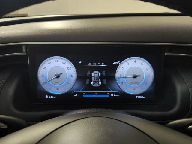 Certified 2022 Hyundai Tucson Limited w/ Cargo Package AWD/4WD image 23