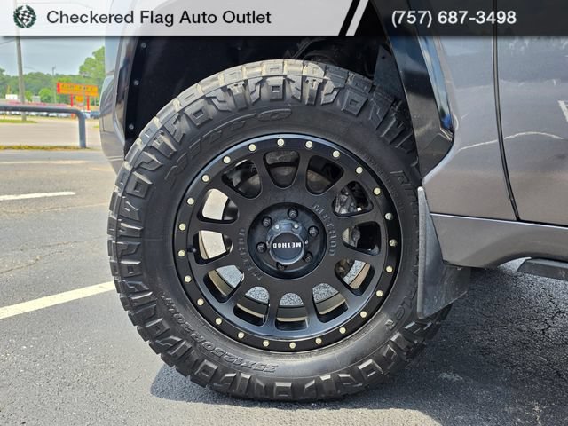 Used 2023 Toyota Tundra Platinum AWD/4WD image 13