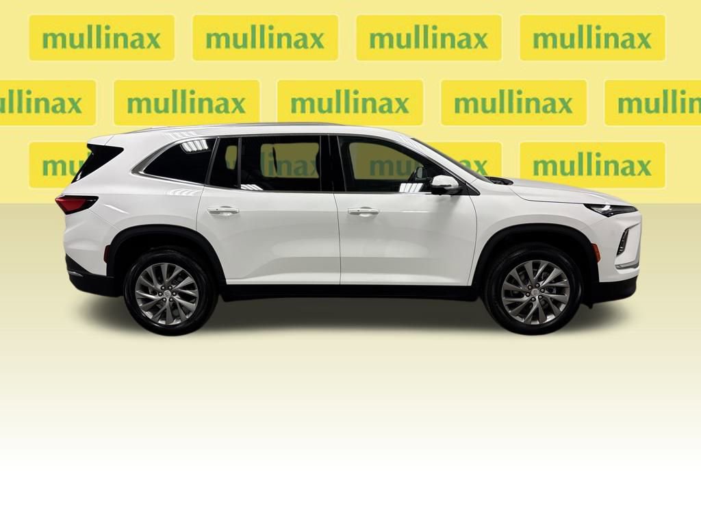 Certified 2025 Buick Enclave Preferred image 22