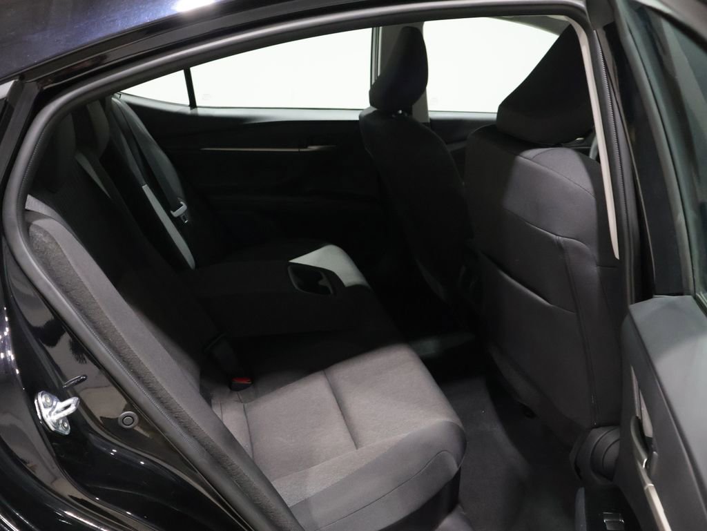 Used 2025 Toyota Camry LE image 20