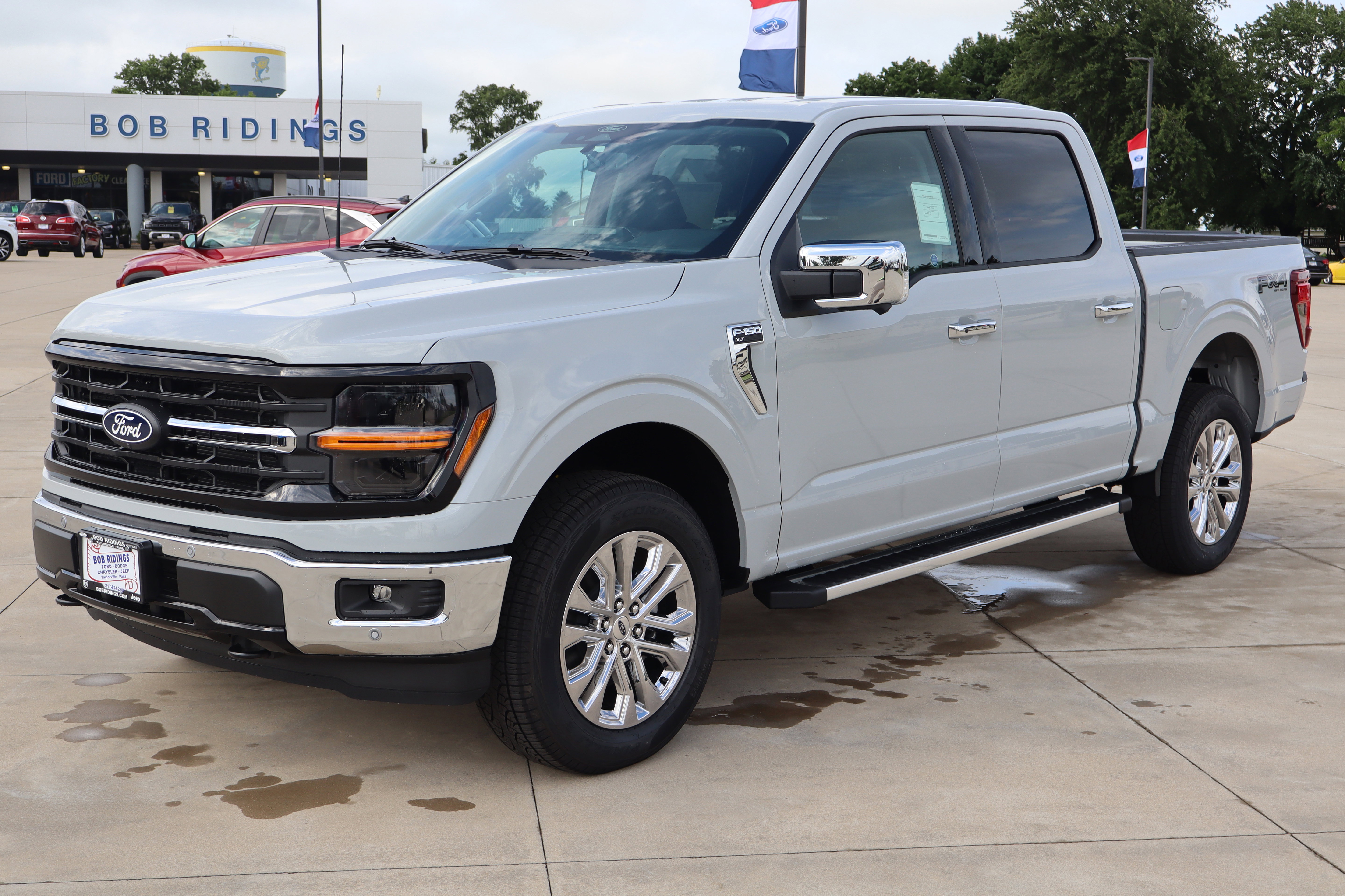 New 2026 Ford F150 XLT w/ Equipment Group 302A MID