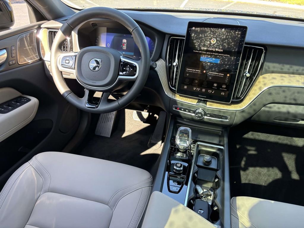 New 2026 Volvo XC60 B5 Plus w/ Protection Package Premier image 29