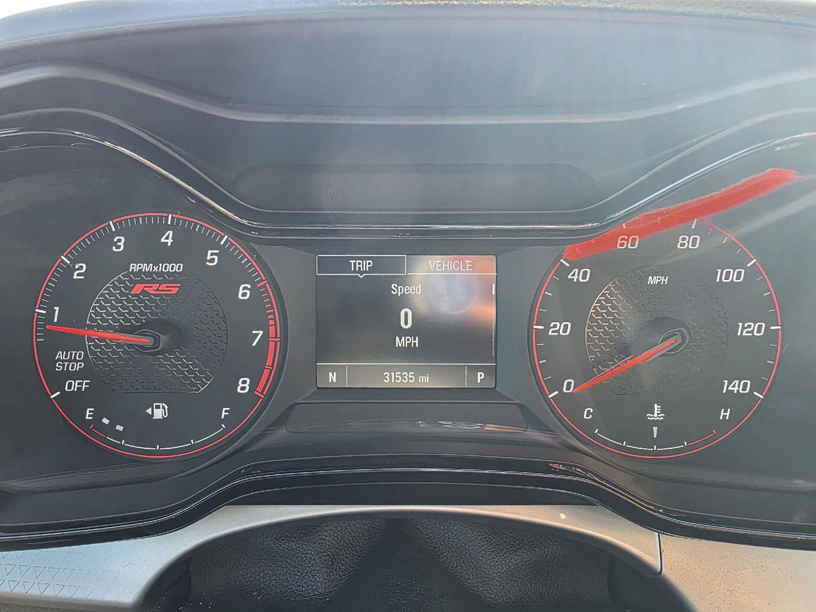Used 2025 Chevrolet Trax RS w/ Sunroof Package FWD image 19