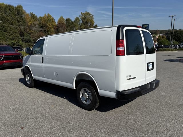 New 2025 Chevrolet Express 2500 Work Van w/ Driver Convenience Package image 5