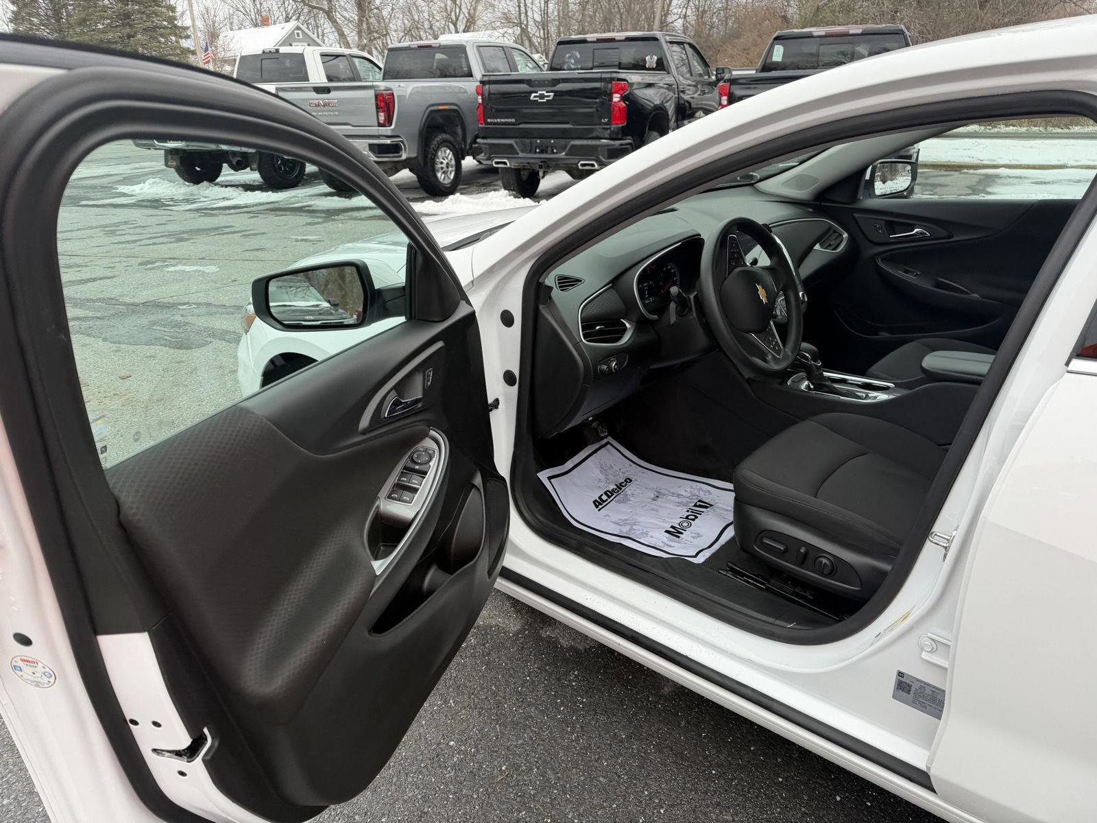 Certified 2024 Chevrolet Malibu LT image 23