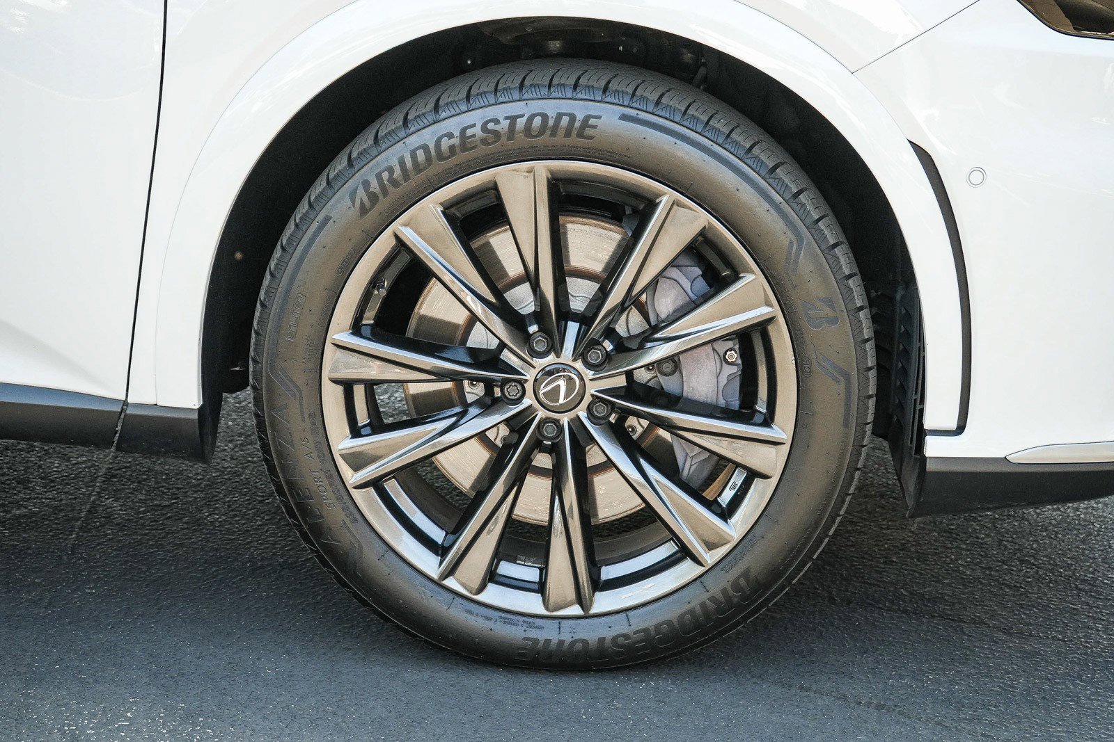 Used 2024 Lexus RX 350 F Sport w/ Convenience Package AWD/4WD image 10
