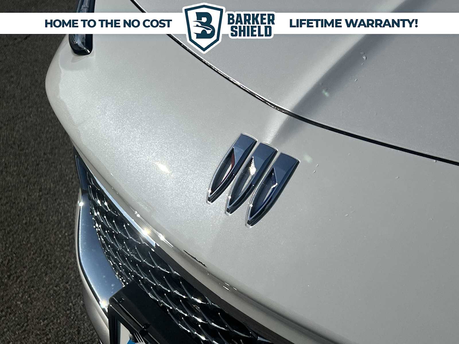 Used 2025 Buick Encore GX Avenir w/ Avenir Convenience Package FWD image 29