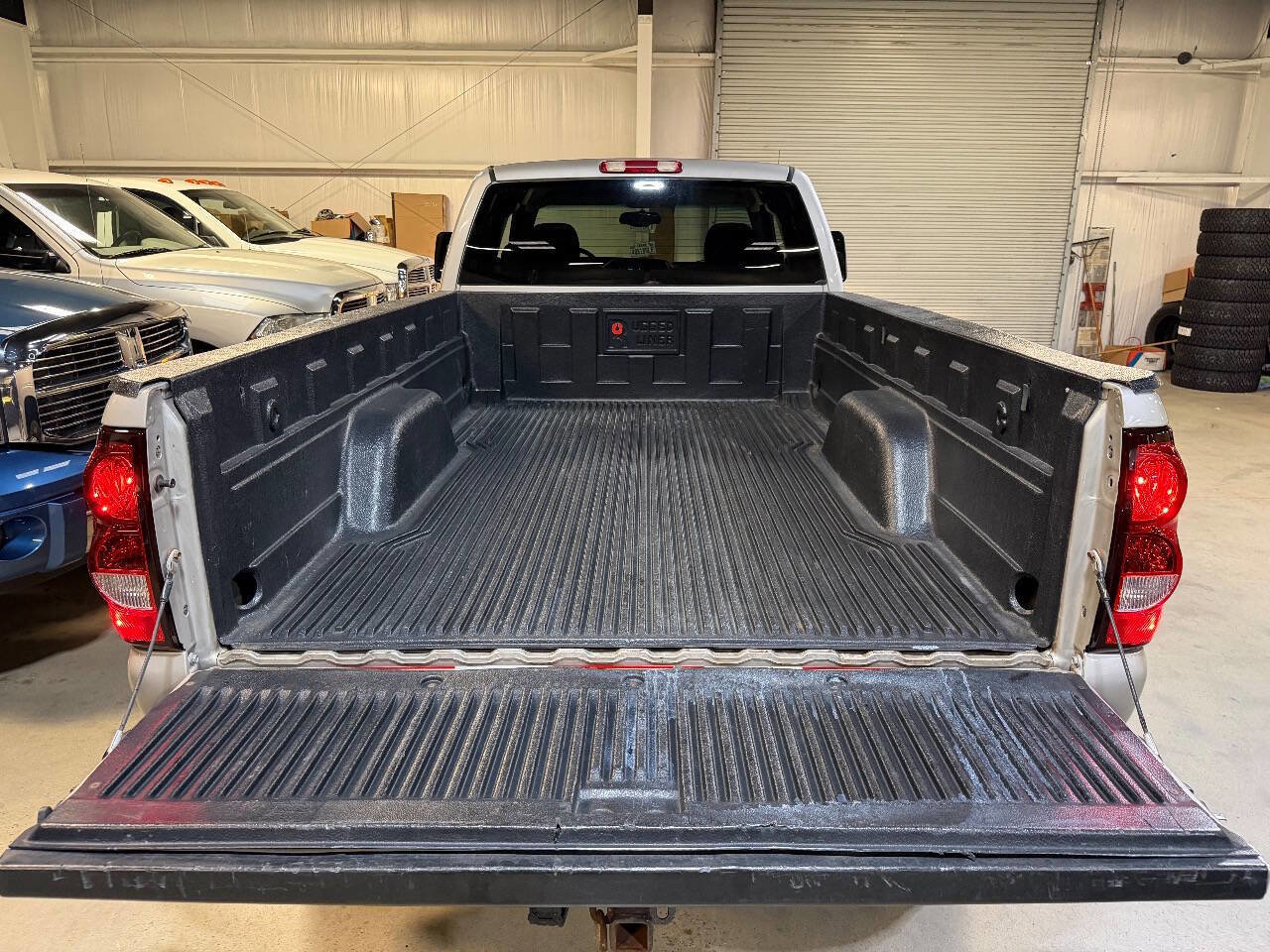 Used 2006 Chevrolet Silverado 3500 LT w/ Heavy-Duty Power Package AWD/4WD image 15